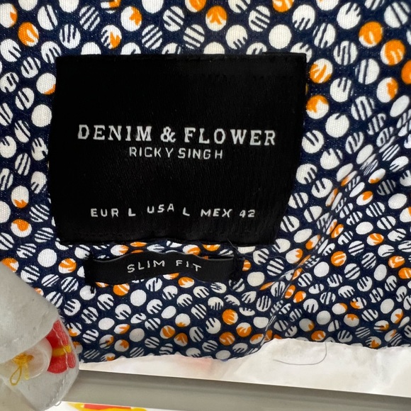 Denim & Flower (Ricky Singh) Men’s shirt. Size L. Slim Fit. EUC. - Picture 4 of 4